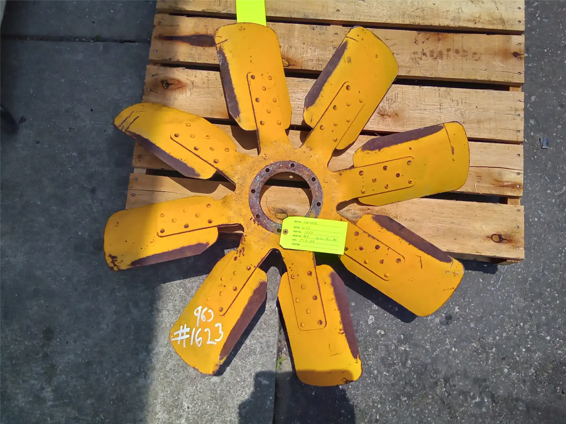 USED FAN image 2