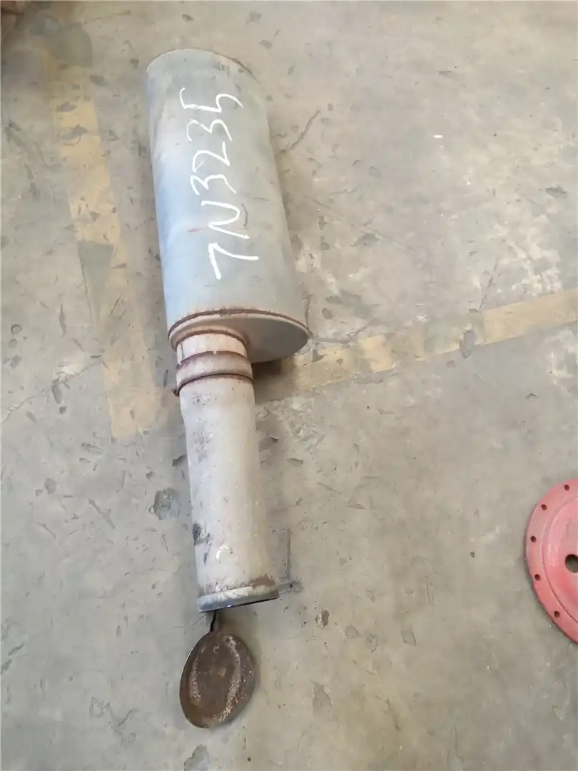 USED MUFFLER image 2