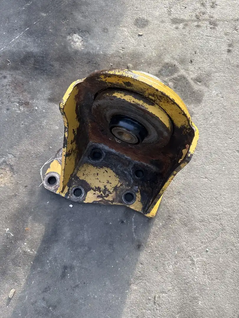 USED LH BRACKET AS image 2