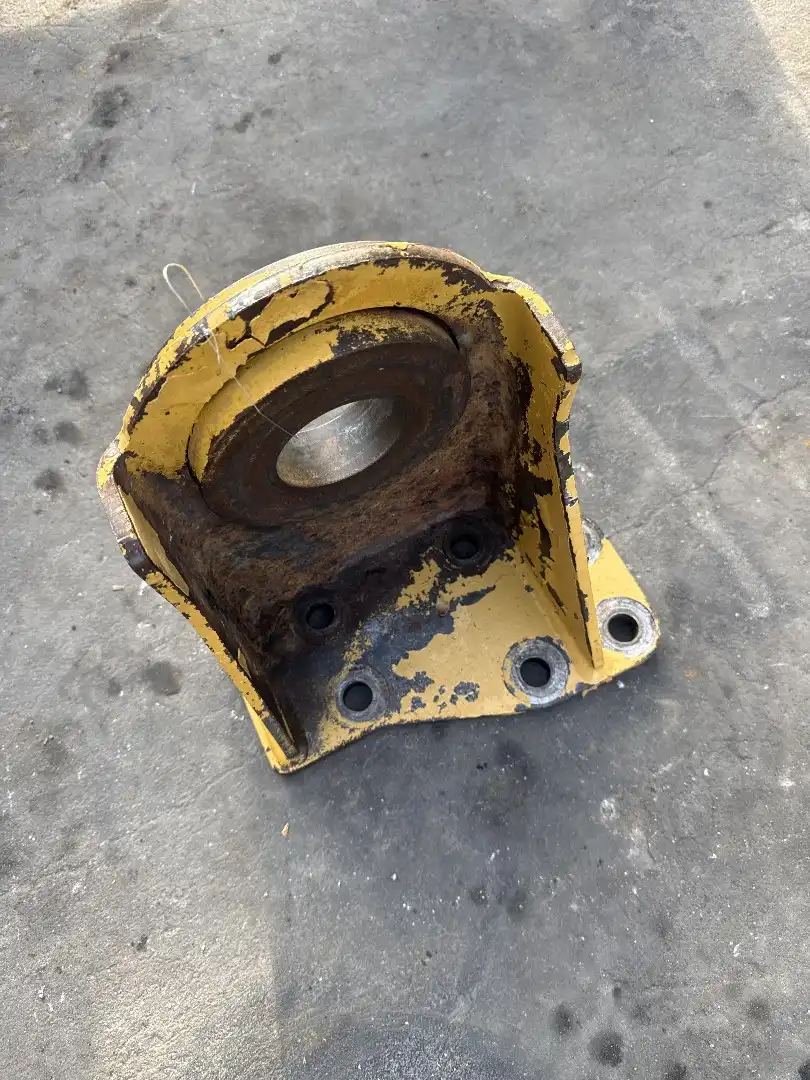 USED RH BRACKET AS image 2