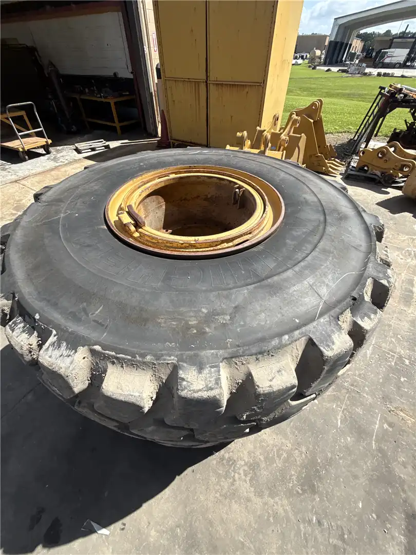 USED RIM GP image 2