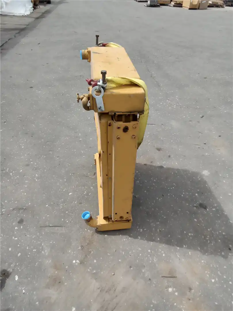 USED RADIATOR GP image 2