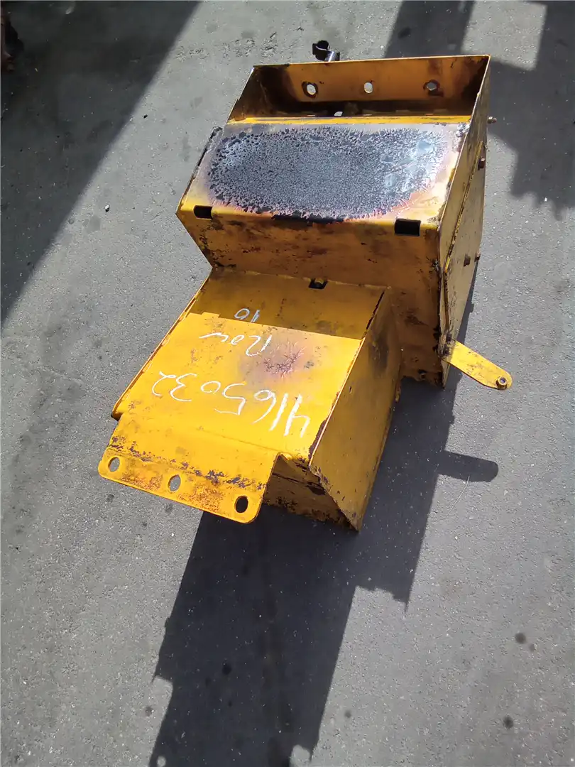 USED BATTERY BOX image 2