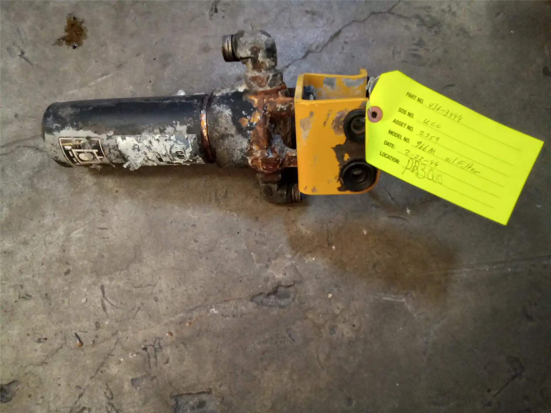 USED HYDRAULIC OIL image 2