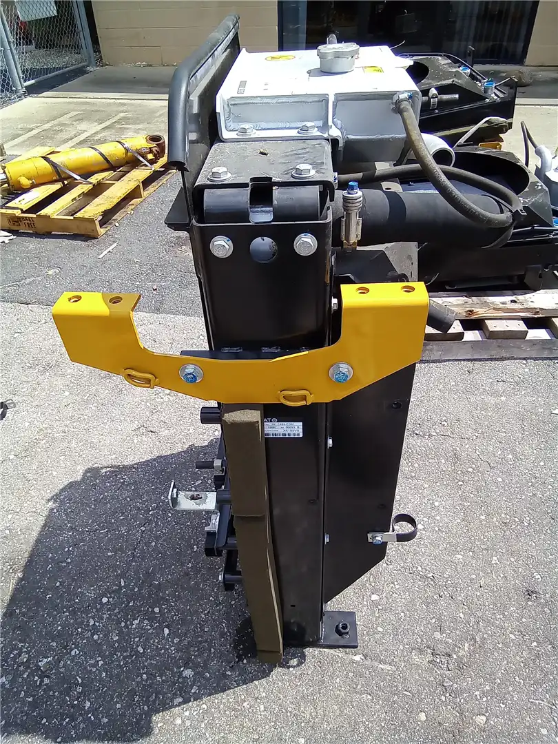 USED RAIDIATOR AND image 3