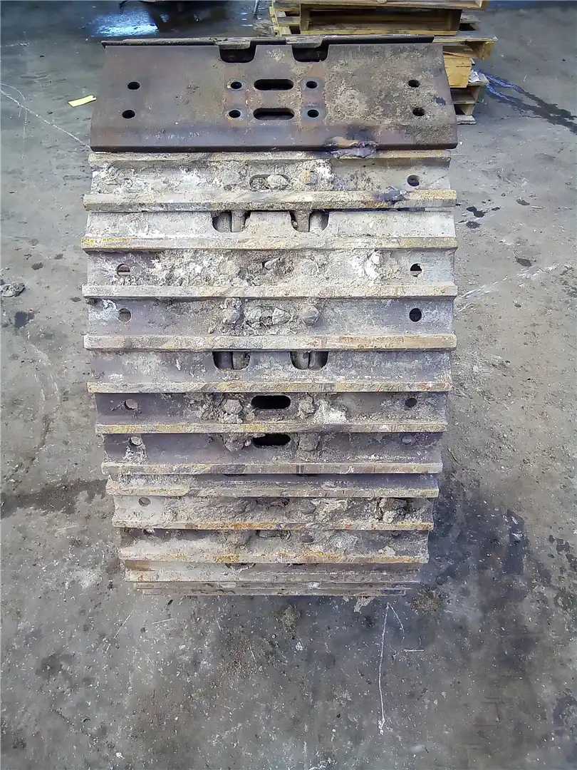 USED TRACK GP image 3
