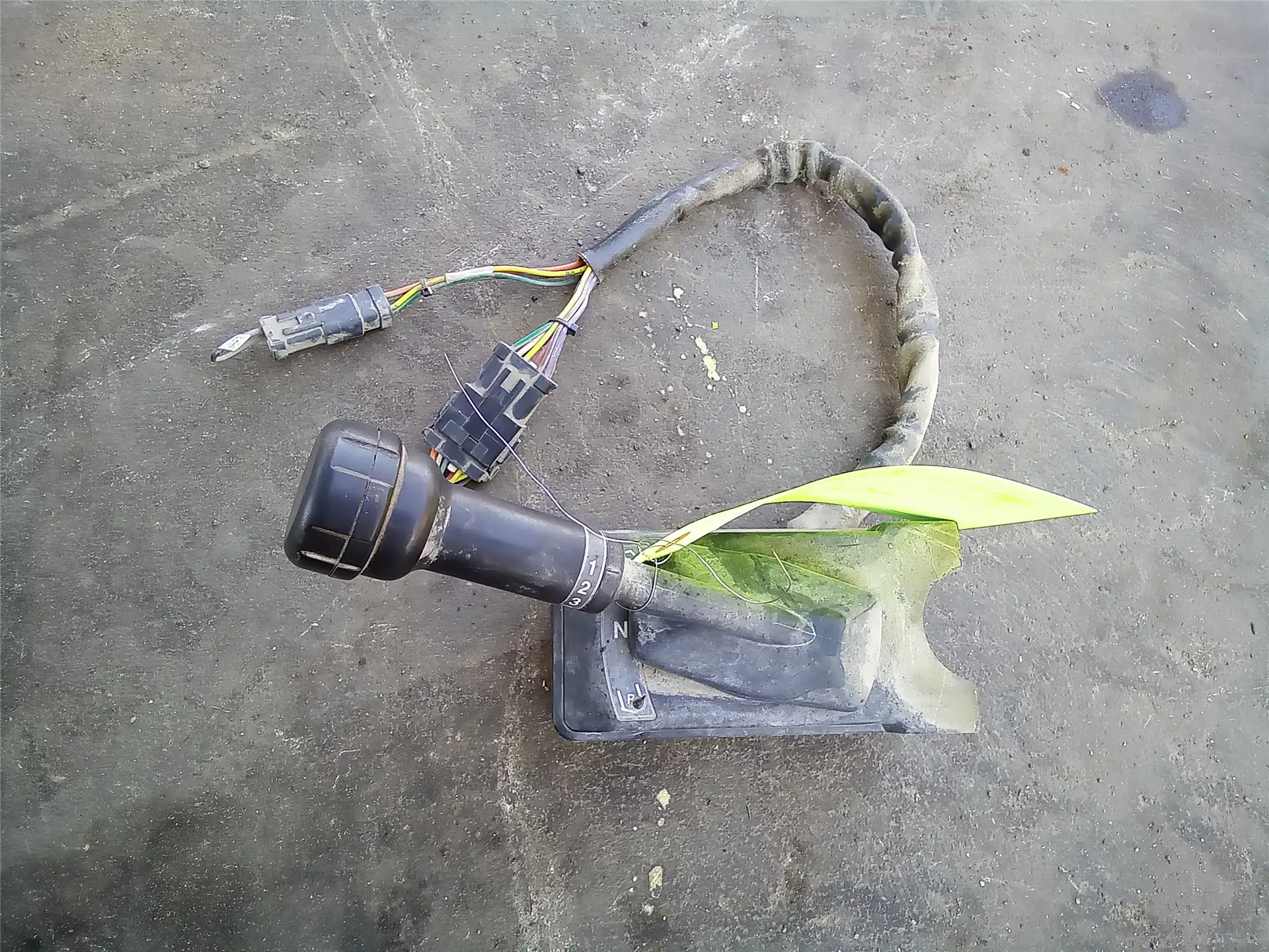 USED TRANS CONTROL image 2
