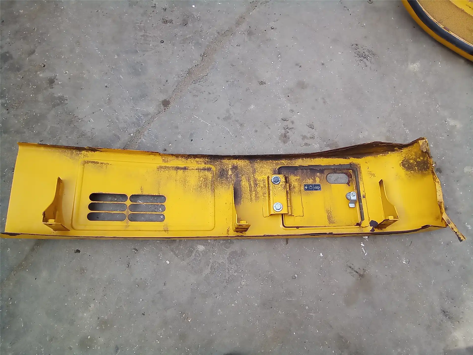 USED FENDER GP image 2