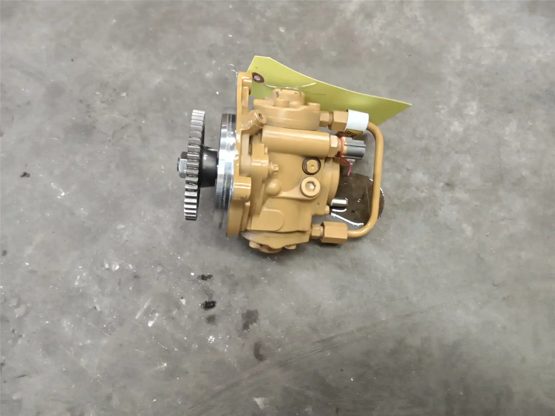 USED PUMP GP FUEL image 2