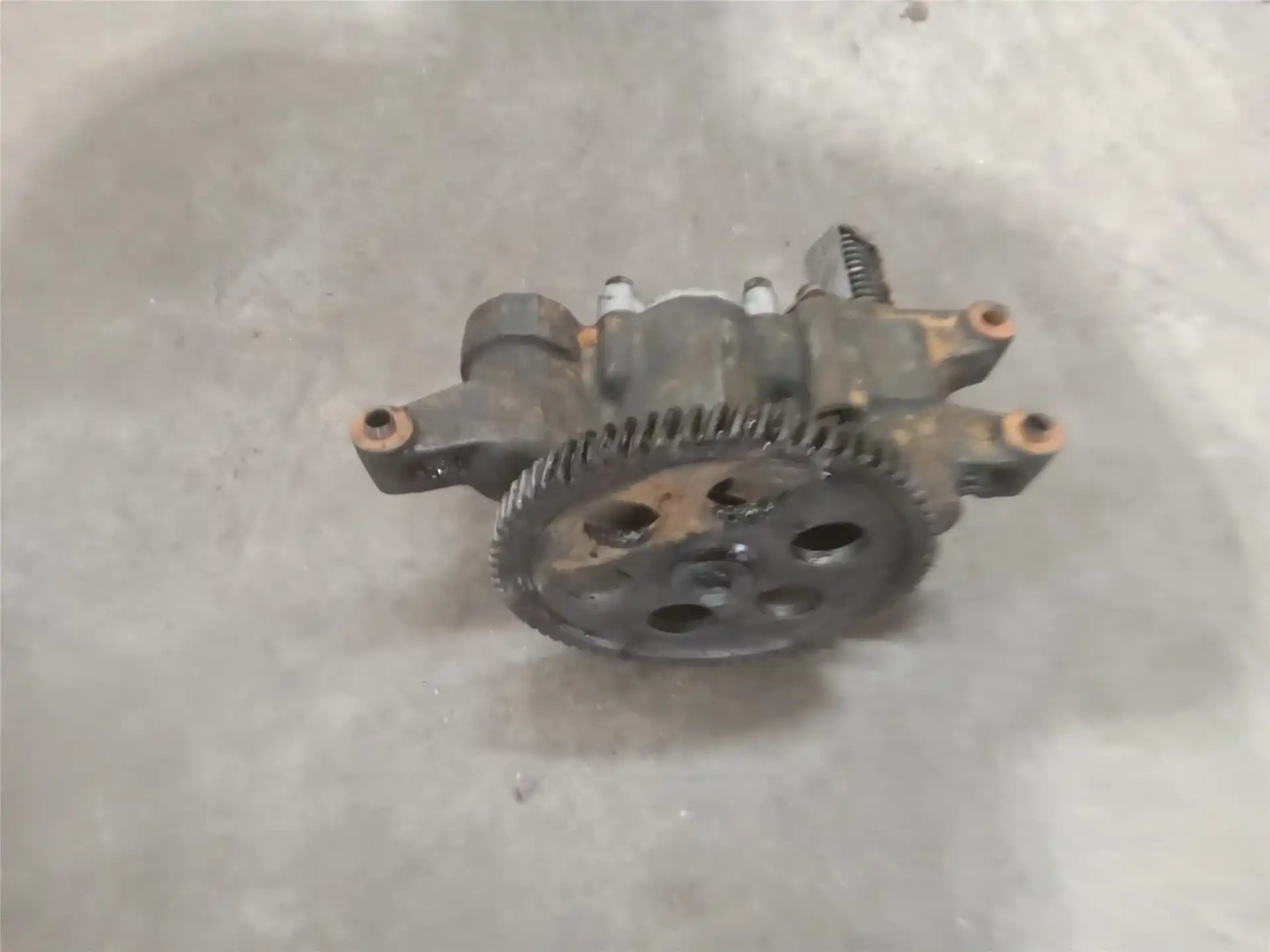 USED PUMP ENGINE O image 2