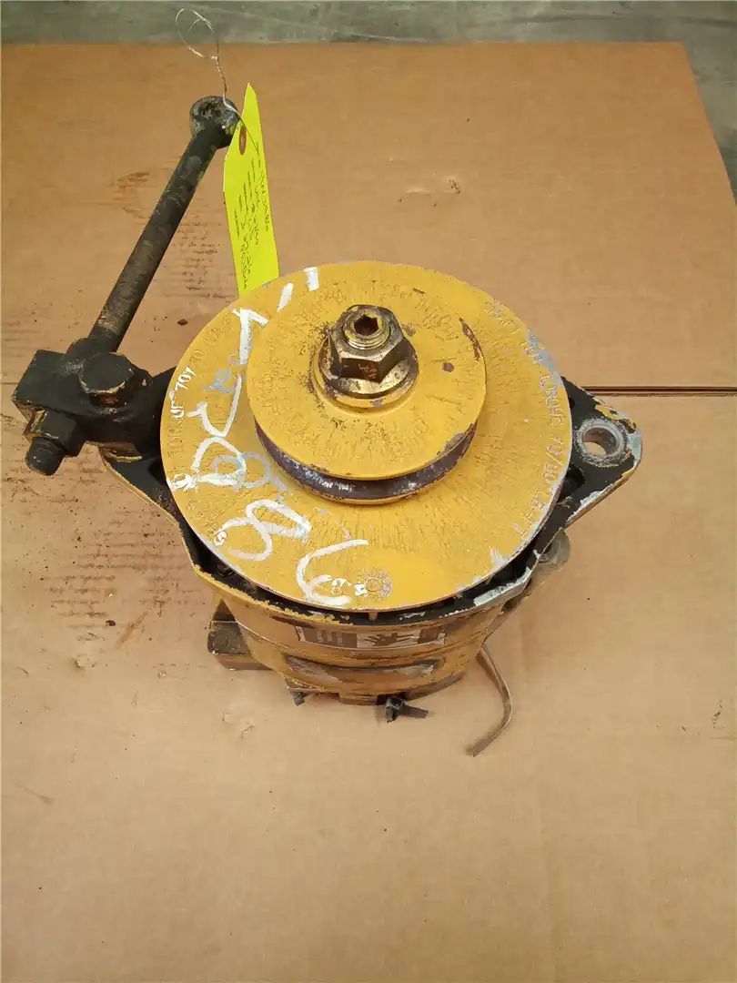 USED ALTERNATOR image 2