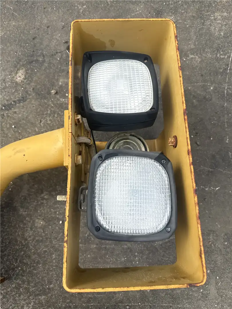 USED LIGHTING GP-F image 4