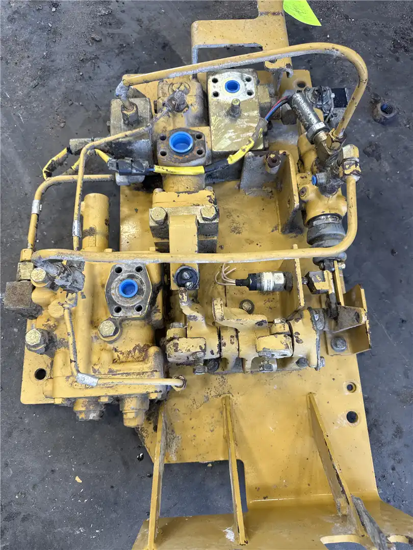 USED CONTROL GP image 2
