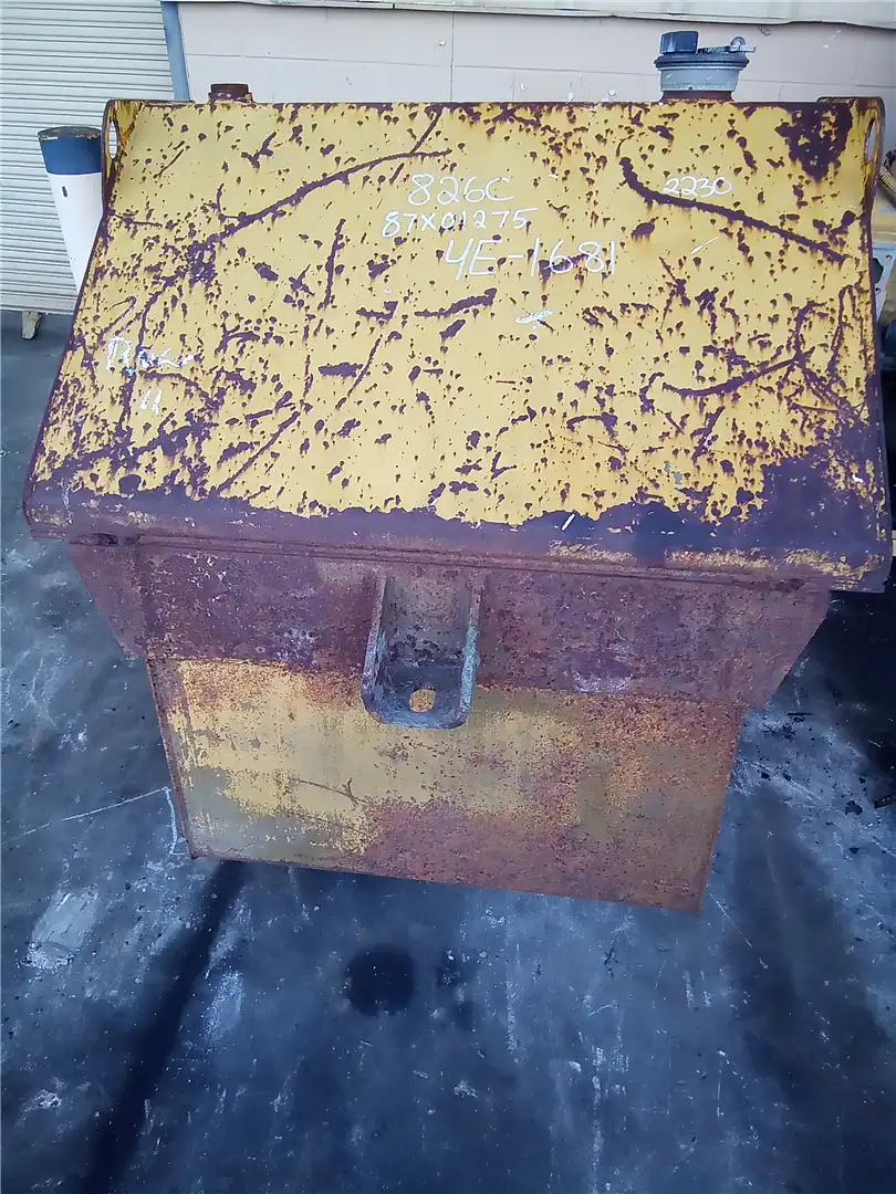 USED FUEL TANK image 4