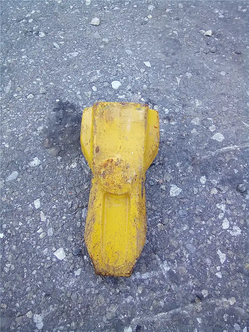 USED TIP image 8