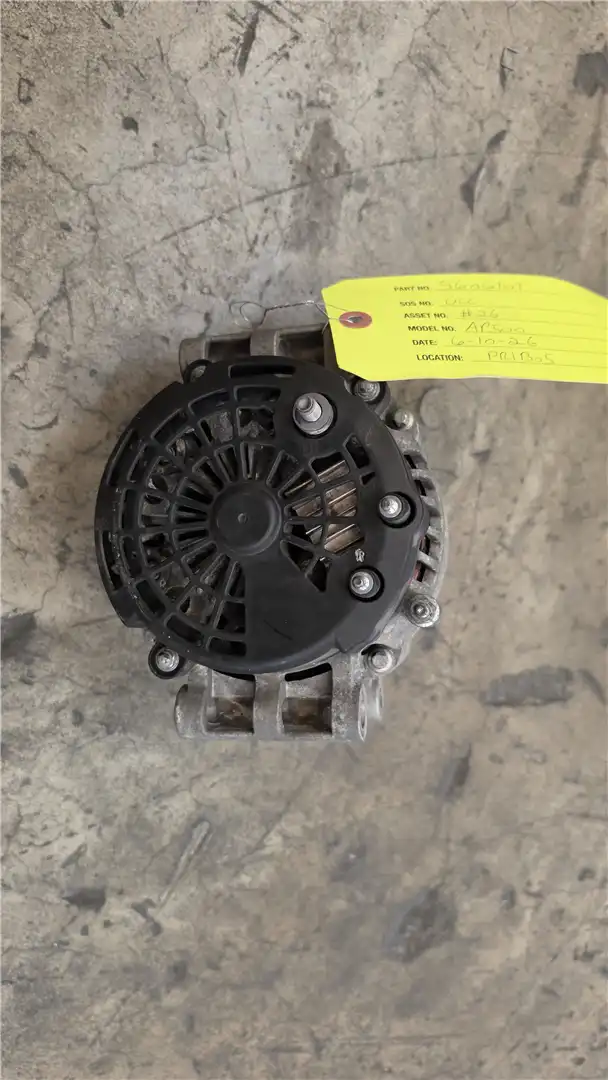 USED ALTERNATOR image 2