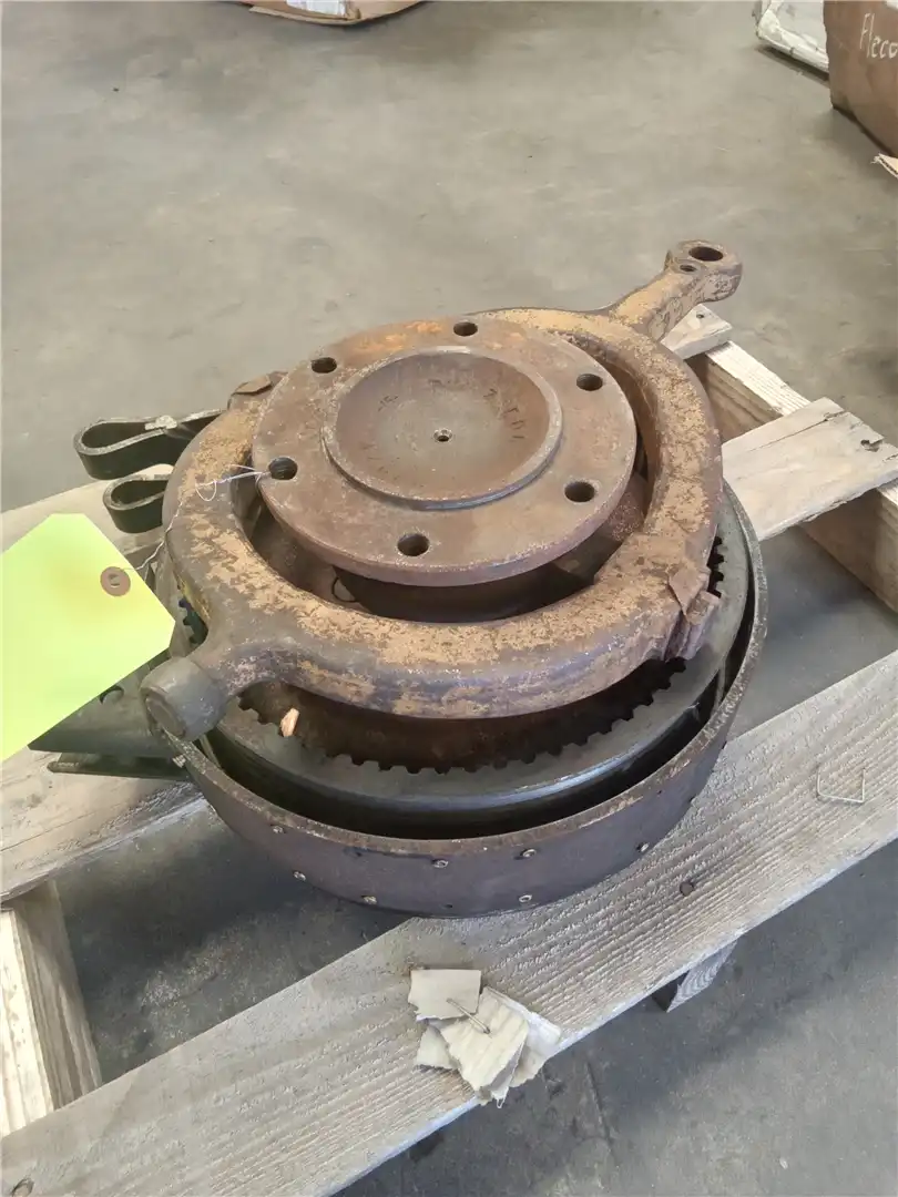 STEERING CLUTCH image 2