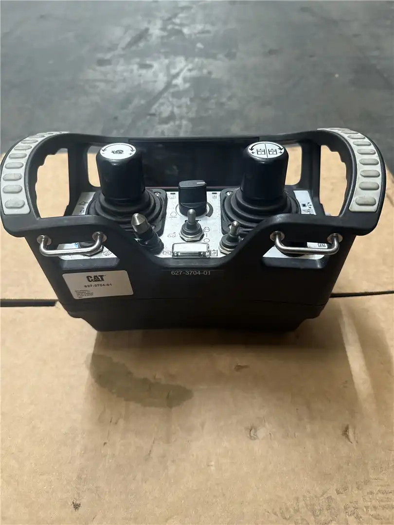 USED CONTROL GROUP image 2