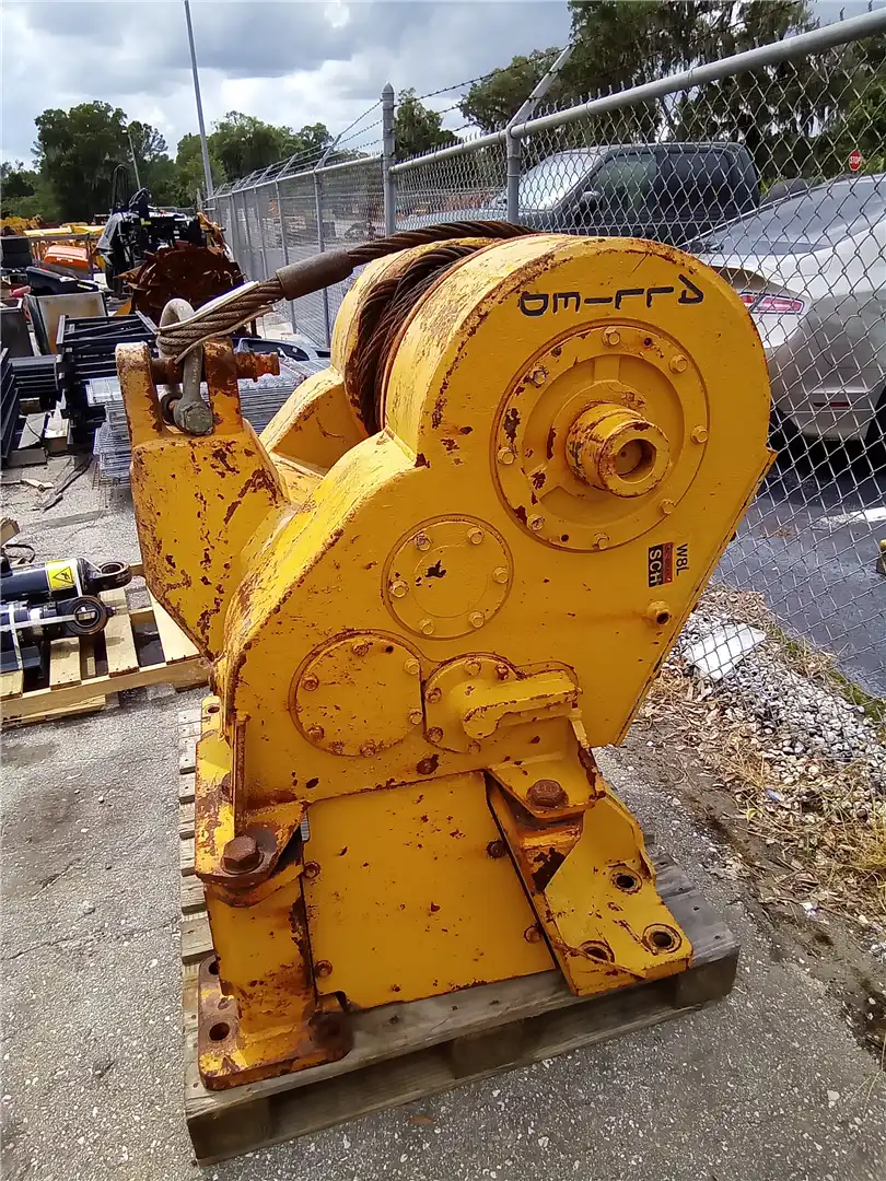 USED WINCH image 2