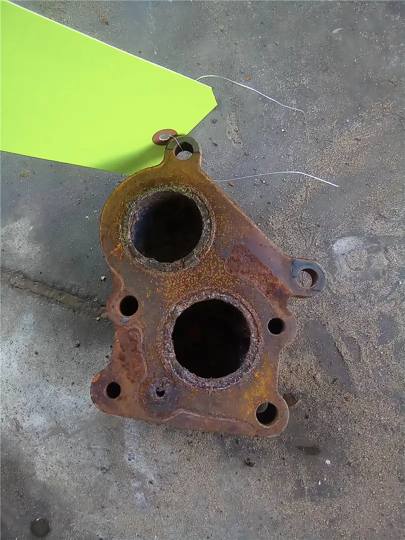 USED CONNECTOR image 2