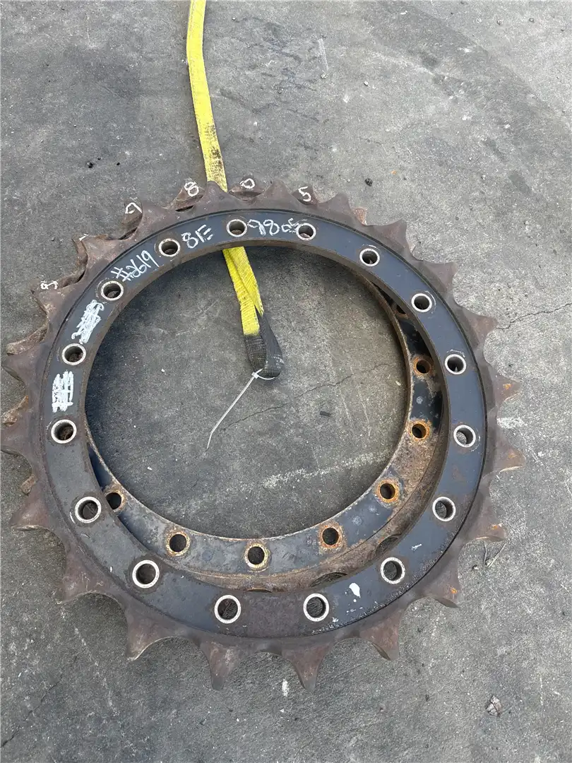USED SPROCKET image 9