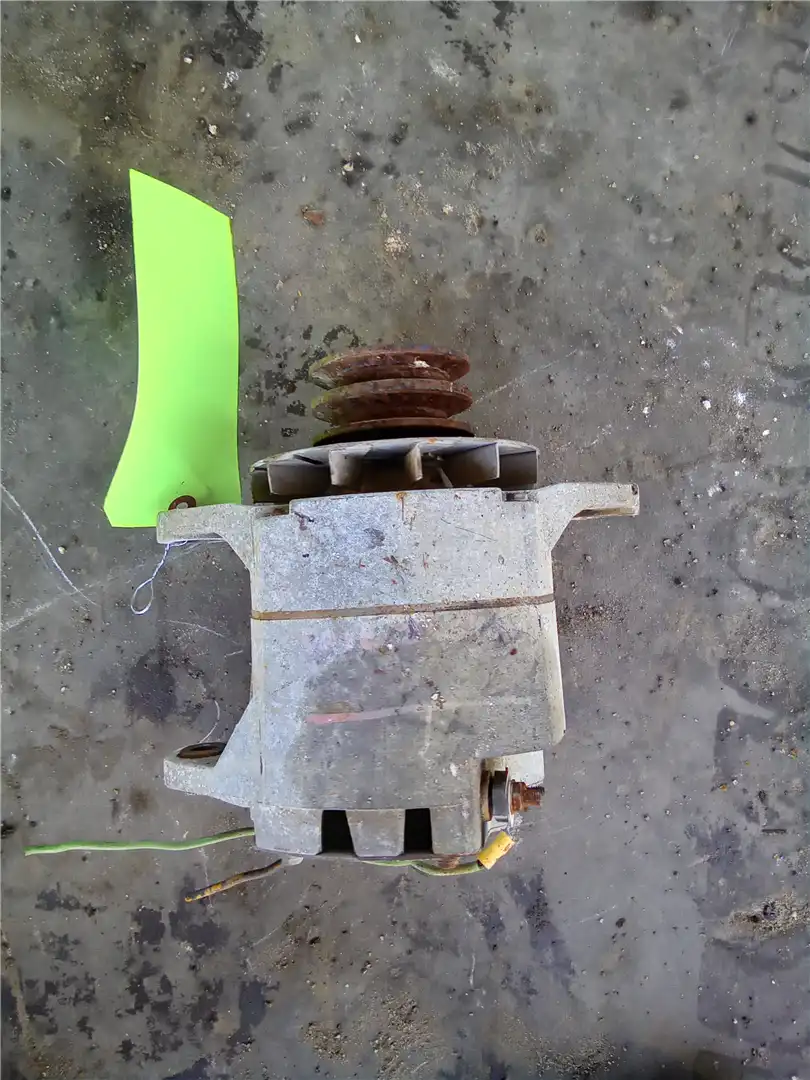USED ALTERNATOR image 2