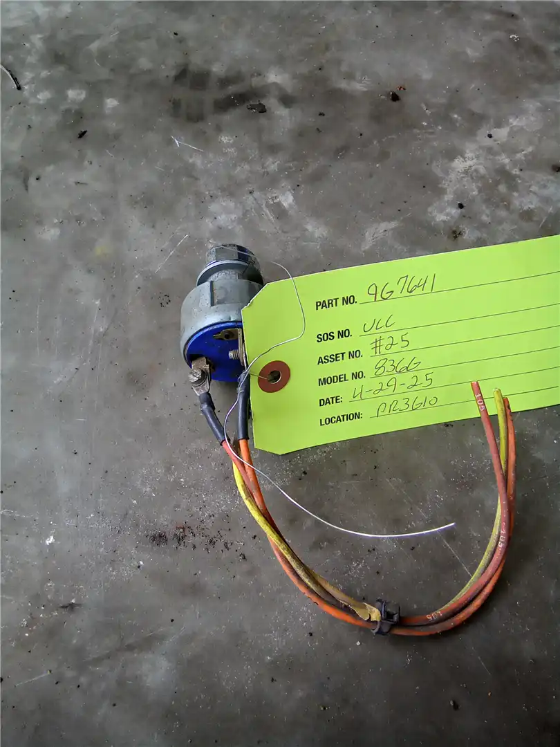 USED START SWITCH image 4