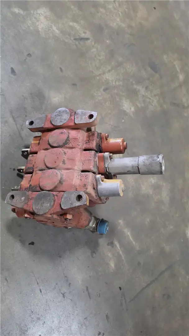 VALVE G image 3