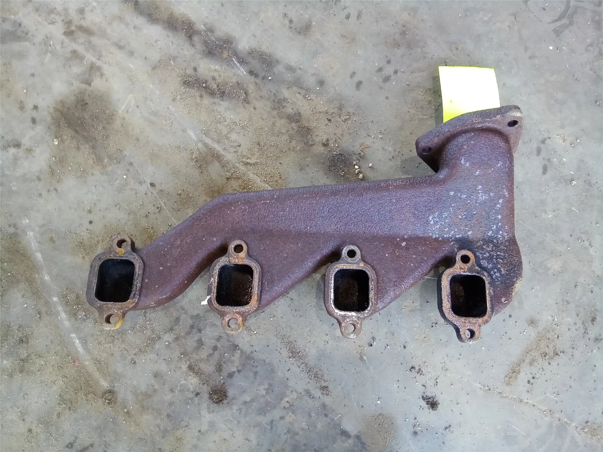 USED RH MANIFOLD image 2
