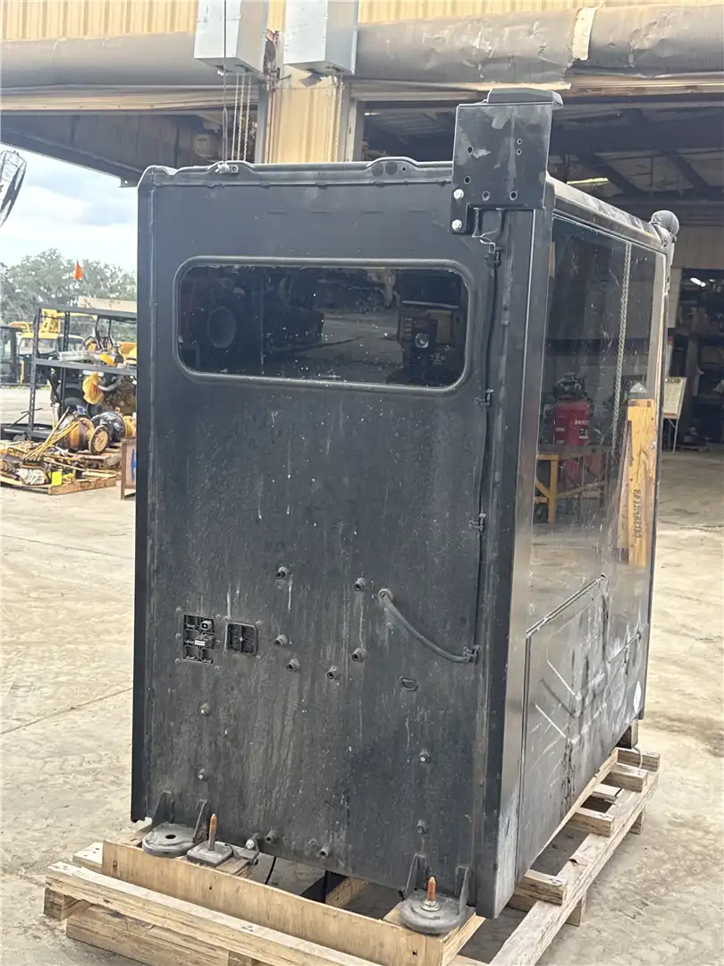 USED CAB GP image 2