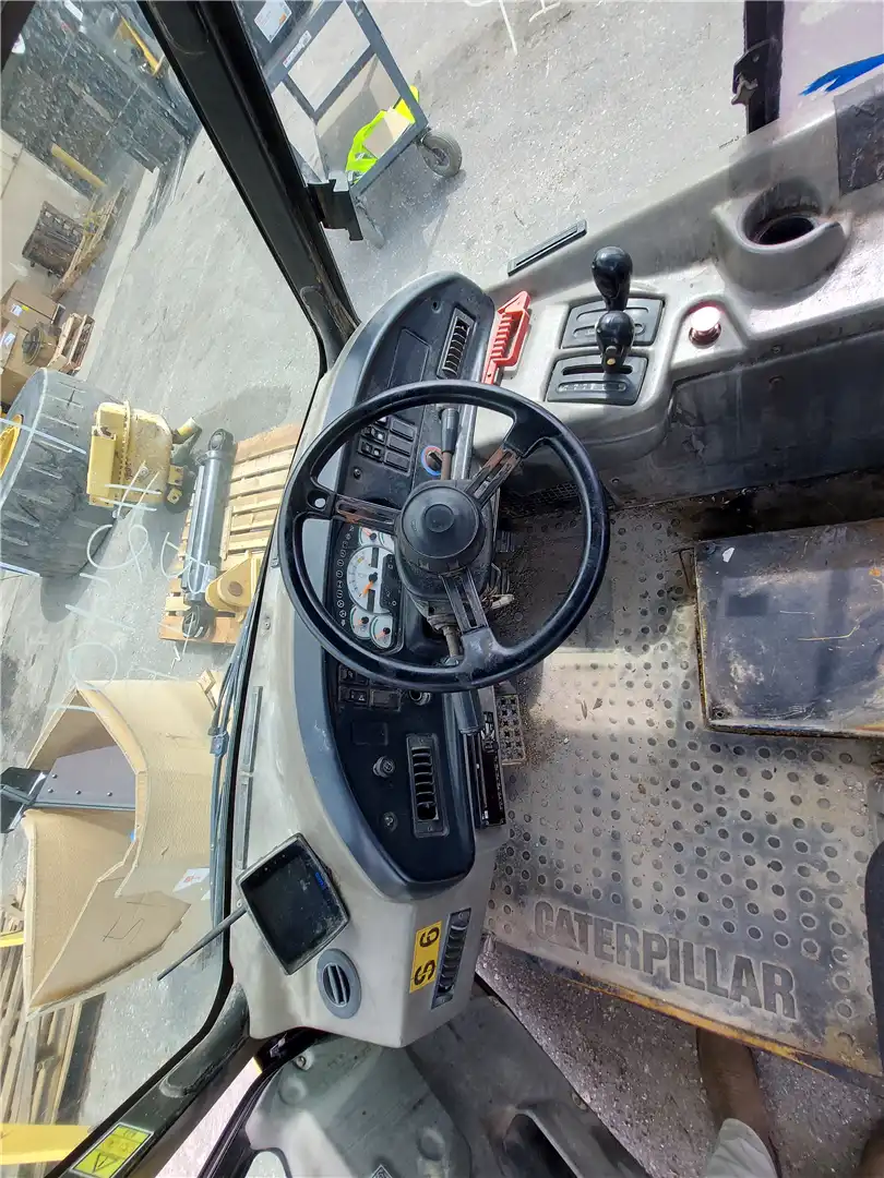 USED CAB image 10