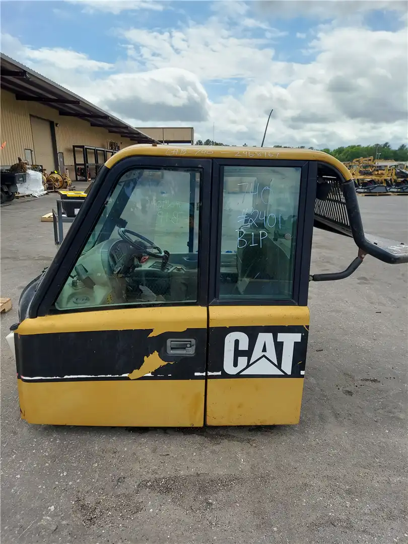 USED CAB image 7