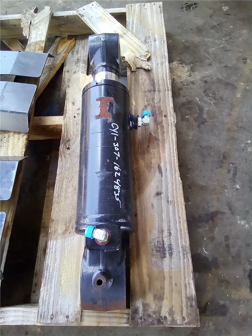 USED BLADE CYLINDE image 2