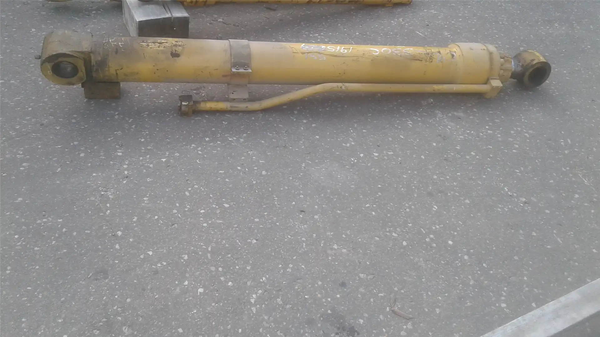 USED STICK CYLINDE image 2