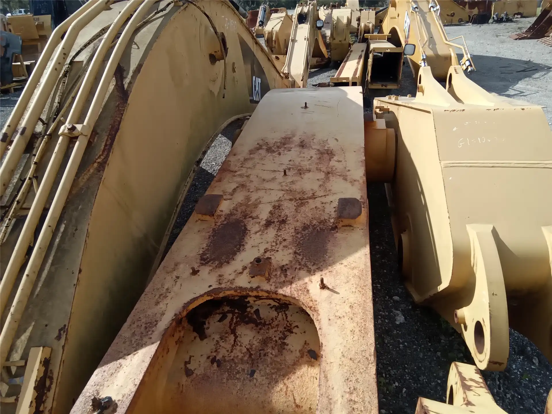 USED BOOM ARM BEAR image 3