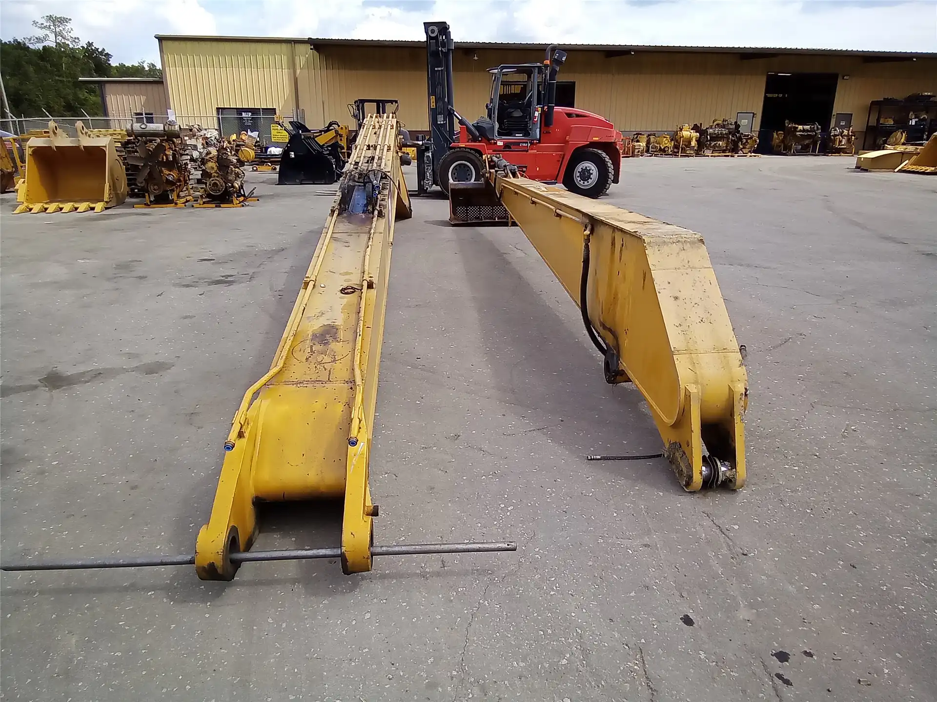 USED LONG REACH PA image 4