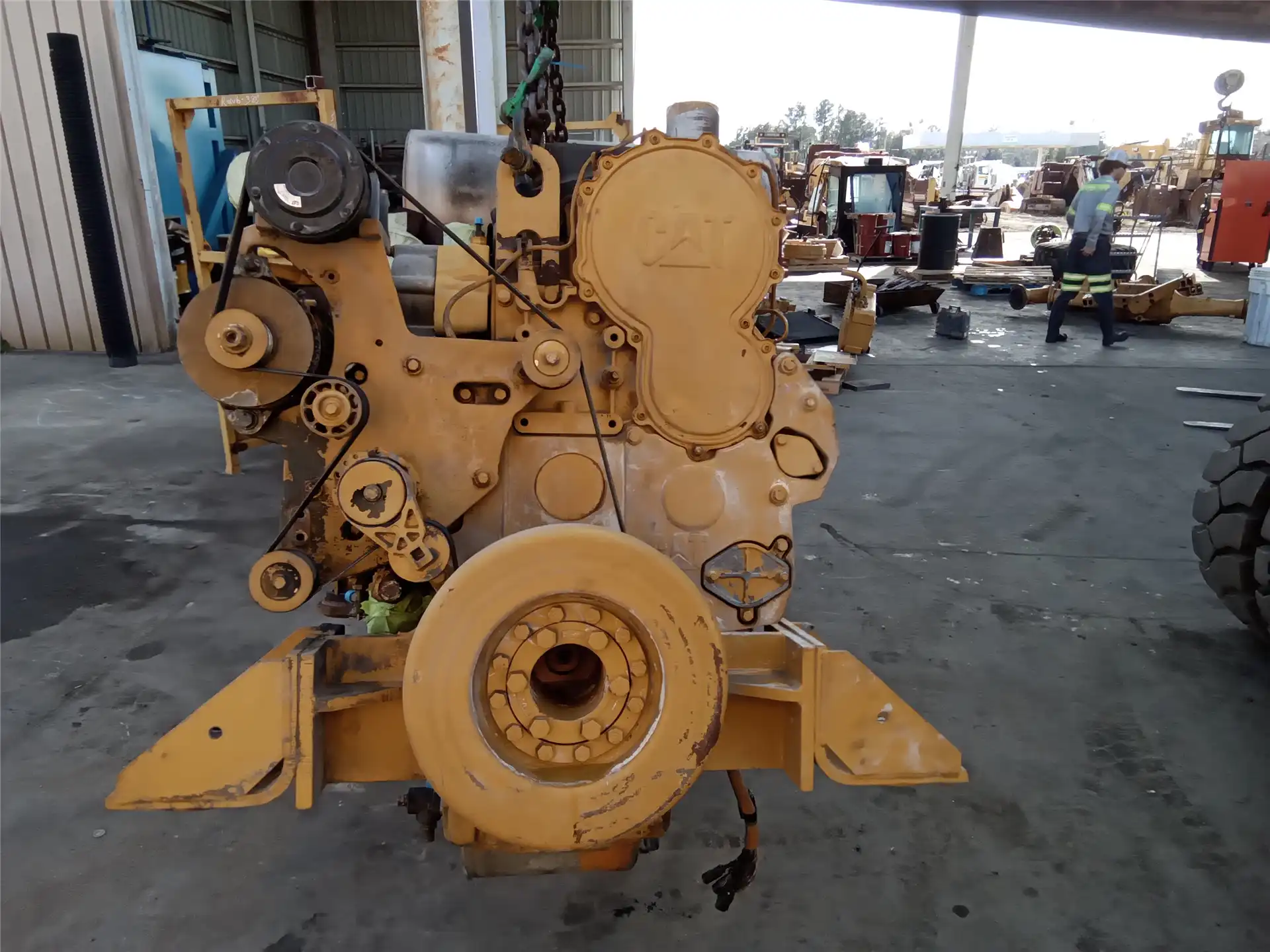 USED ENGINE image 2