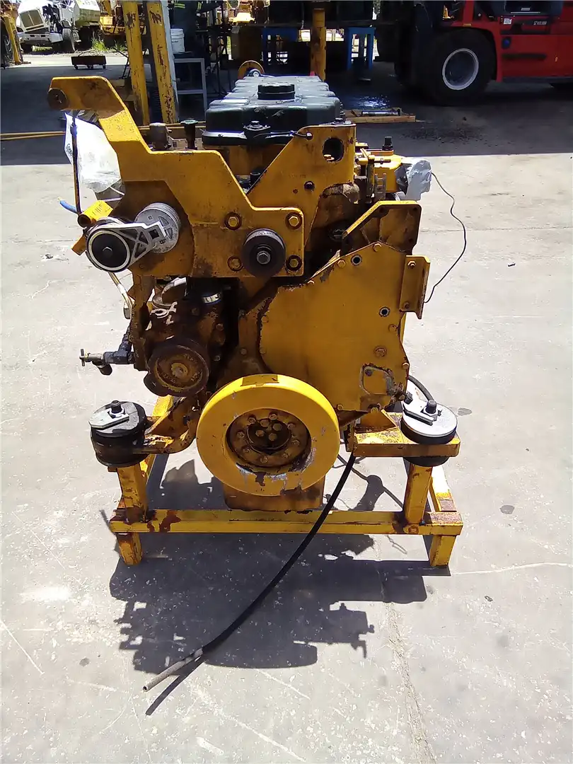 USED ENGINE AR image 2