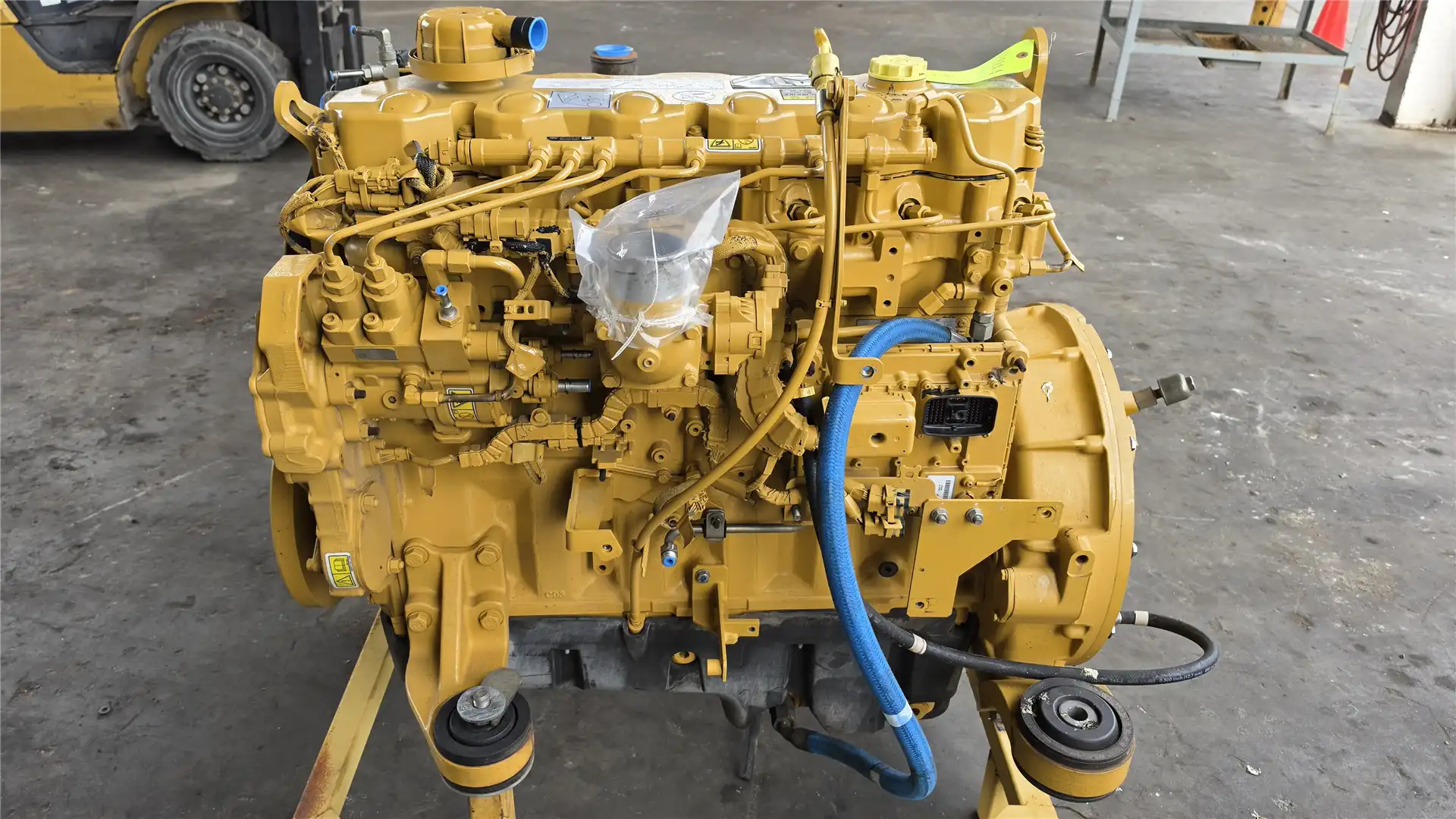 USED ENGINE AR image 3
