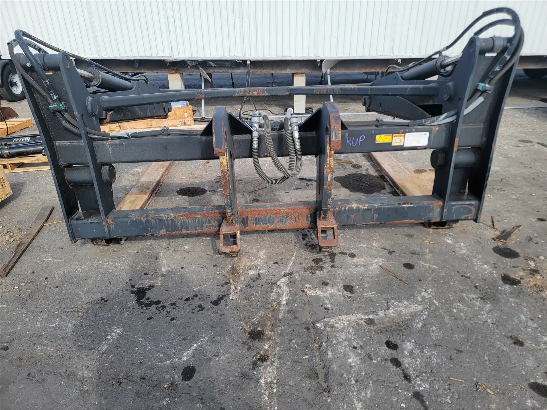 USED 106IN FORKS image 6