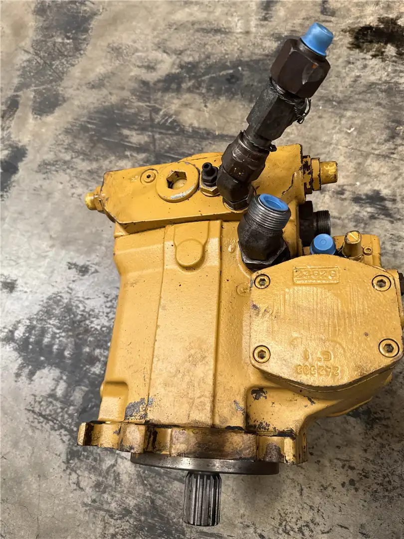 USED HYDRAULIC PUM image 2