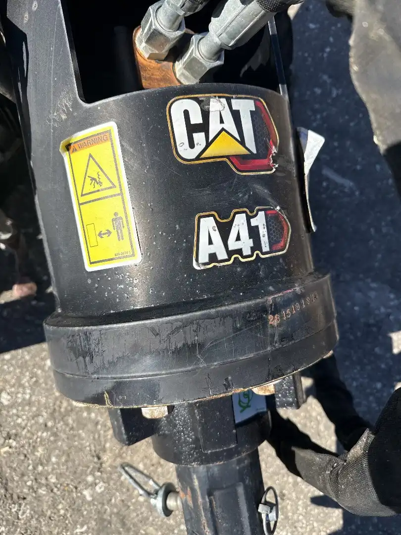 USED AUGER AR image 3