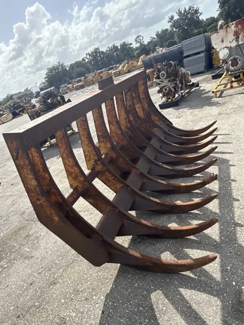 USED RAKE image 4