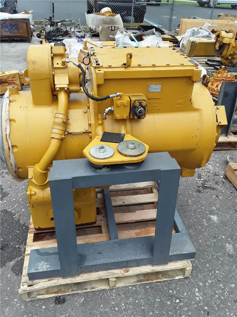USED TRANS AR image 4