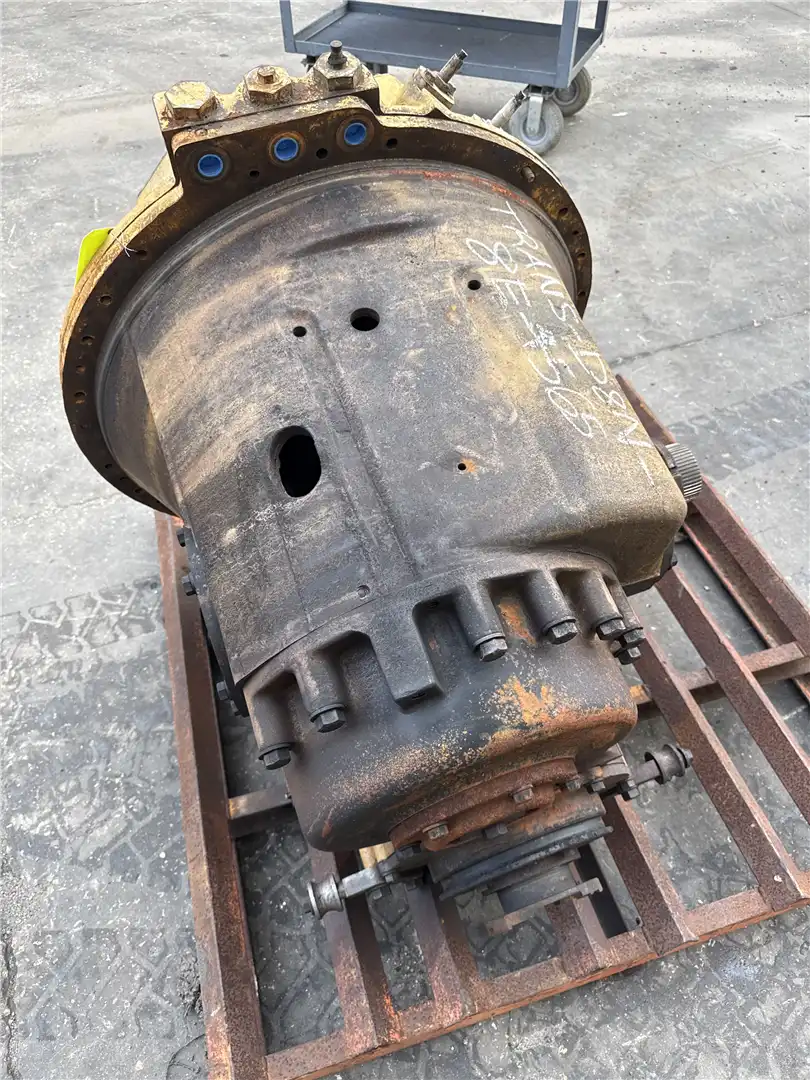 USED TRANSMISSION image 3