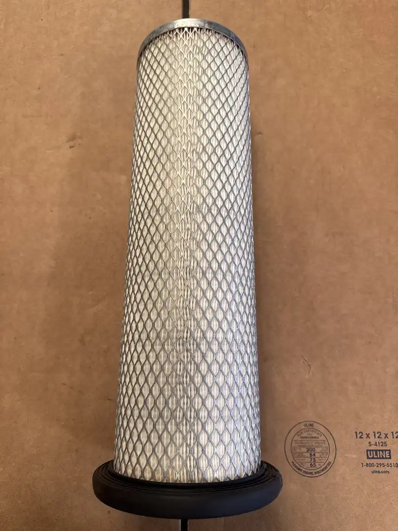 NEW AIR FILTER image 2
