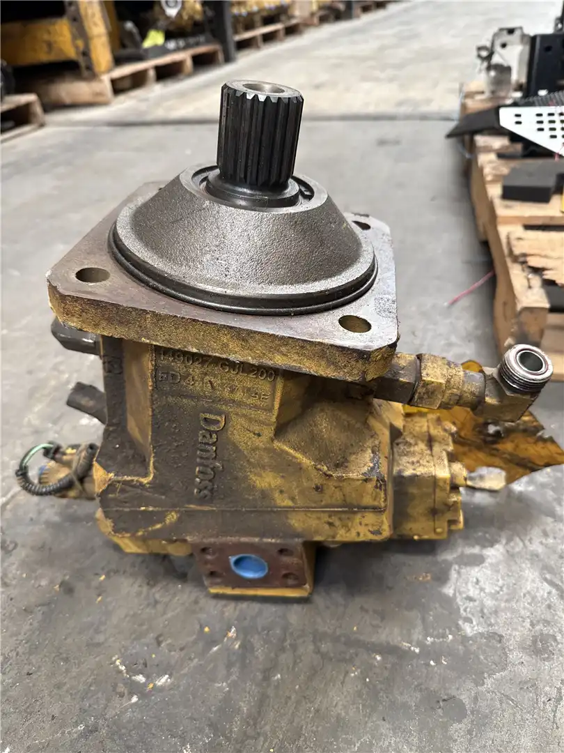 USED HYDRAULIC MOT image 2