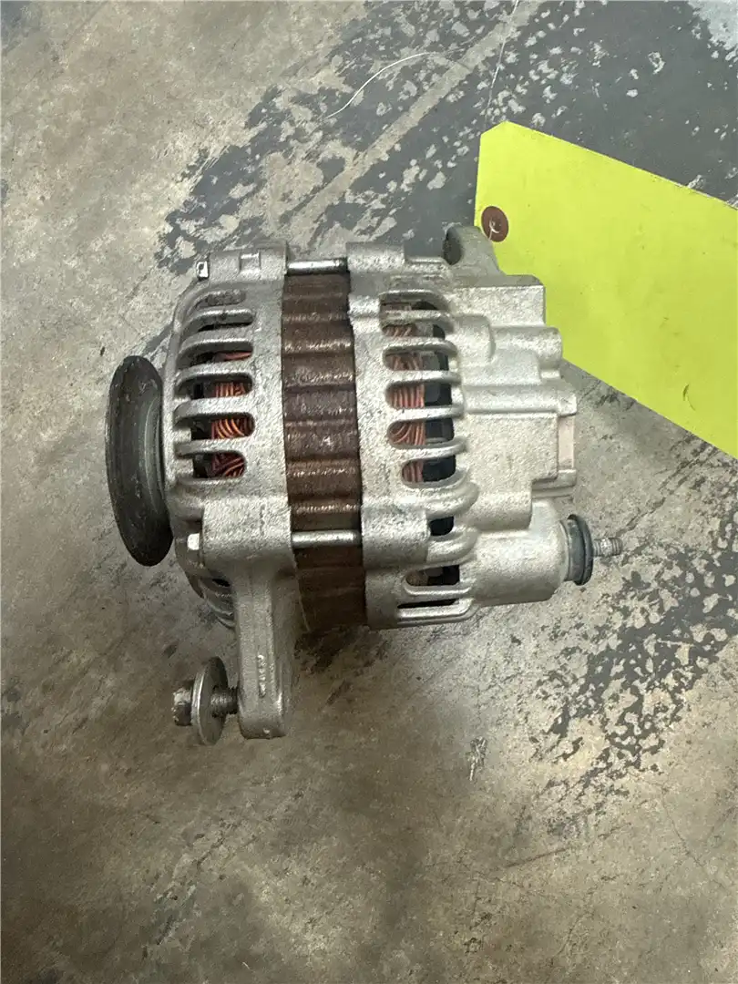 USED ALTERNATOR image 3