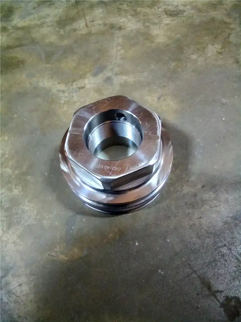 NEW PISTON image 2