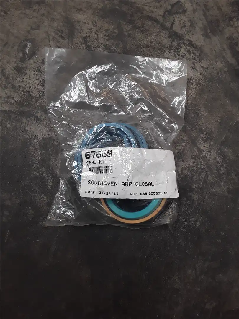 NEW SEAL KIT image 2
